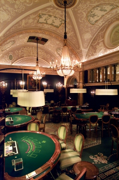 Photograph Richard Southall Casino London on One Eyeland
